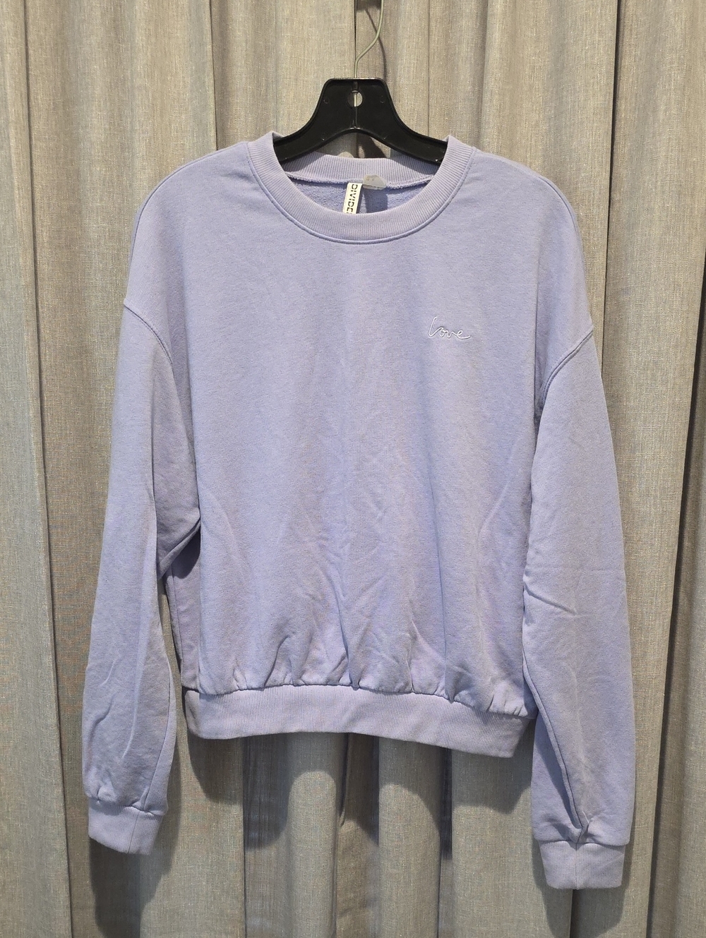 Divided H&M Lavender Crewneck Sweatshirt